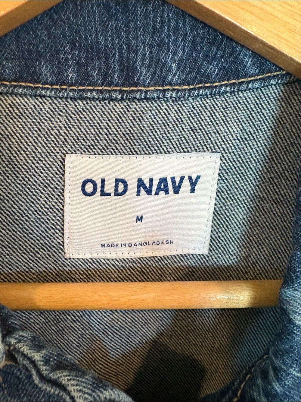 Old Navy Blue Floral Print Denim Jacket - Picture 3 of 5
